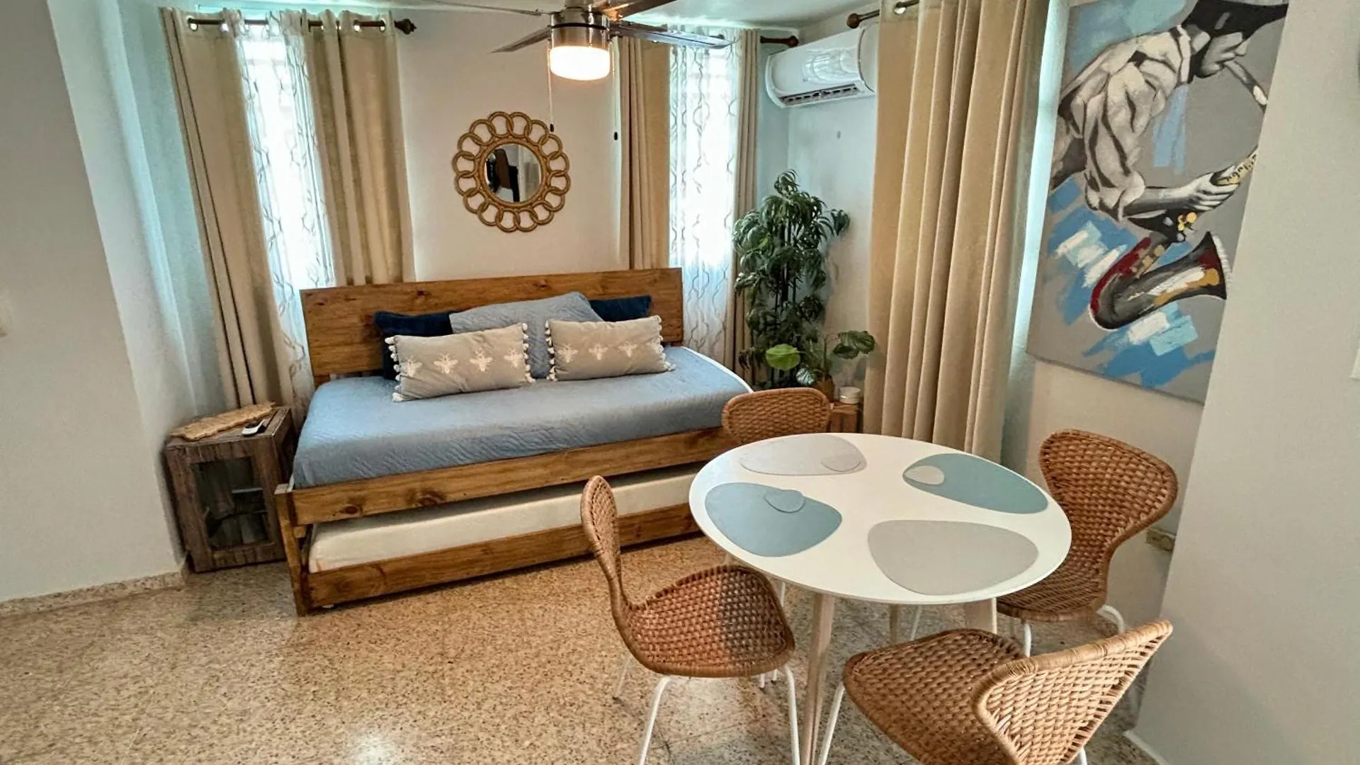 Bee Inn Puerto Rico Charming Urban Apartment In San Juan Puerto Rico